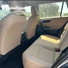  10 TOYOTA RAV-4 2021