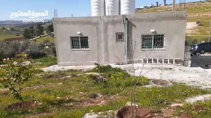  8 مزرعه 3400 م مع بيت ريفي للبيع شرق جرش  دحل المدور  حمامه