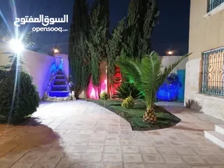  23 فيلا  طريق المطار على مساحة ارض 3 دونم و600 م الطنيب