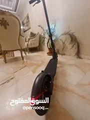  10 سكوتر كهرباء شاومي مستعمل شهر خفيف جدا بمواصفات عاليه