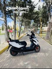  1 دراجة نوع كامكو 2019