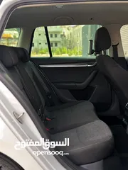  22 سكودا ستيشن اوكتافيا