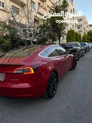  3 تيسلا 2020 بيرفورمنس Dual Motor اعلى موديل فحص كامل B+ لون خمري مميز استعمال شخصي