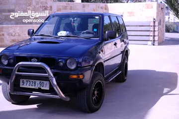  1 نيسان تيرانو