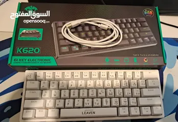  1 wired mechanical keyboard playstation and PC with box