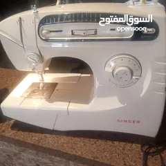  3 ماكينة خياطة سنجر بحالة الوكالة