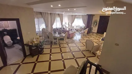  27 فيلا فاخرة في-عبدون-خمس غرف بمصعد داخلي وموقع مميز (ID# : 6871)