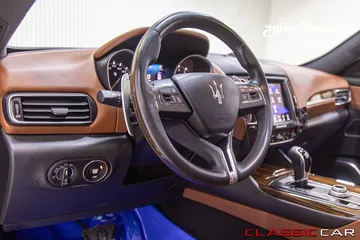  22 Maserati Levante 2017