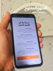  4 iPhone 11 128GB