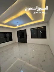  3 شقة للبيع في ضاحية الياسمين بتشطيب مميز