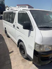  3 .Toyota Hiace 2009 لشركات المقاولات