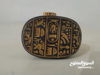  2 تمثال فرعوني ختم فرعوني