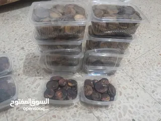  4 يوجدلدين تين مجفف بلدي نضيف سعرالكيلو4دنانير