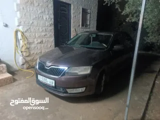 1 سكودا رابيد يد 1