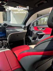  12 Mercedes GLC-300