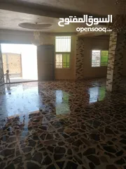  10 منزل للبيع على شارع 100 مطل منطقة جميلة جدا و هاذيه