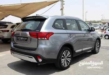  5 MITSUBISHI OUTLANDER 7STR - 2020 -4WD - GCC - ORIGINAL PAINT خليجي - صبغة وكالة - دفع رباعي- 7 مقاعد