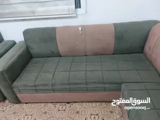  5 طقم كورنر بحالة جيدة جدا وبسعر مغري