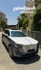  4 HONGQI E-HS9 2021