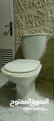  2 مغسله ومرحاض وروديتر للبيع