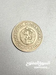  18 عملات قديمه للبيع بريطانيه .امريكيه كوبيه وعربيه وغربيه