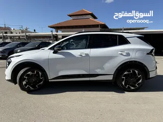 15 كيا سبورتاج GT Line ترخيص 2022 محرك 1600 هايبرد plug in/يقطع على الشحنه 65 كيلو متر  271 حصان