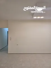  3 شقة سكنية بالقرب من دوار الفواكه