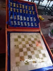  3 شطرنج رخام أنتيكا قديمة جداً بحالة الوكالة