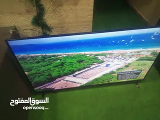  3 شاشات للبيع احجام 50 و 43 بوصه