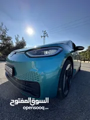  21 فولكسفاغن اي دي 3 اعلى صنف برو بروجيكتور اوتوبارك بانوراما فحص كامل عداد قليل بحالة الوكاله