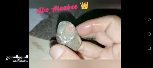  7 حجر اوبال نوع قوس قزح النادر حجر الاوبال الكريم فاير قوي جدا متعدد الألوان فاير احمر الأكثر ندرة