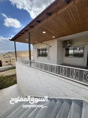  2 منزل مميز للبيع على شارعين موقع مرتفع ومطل