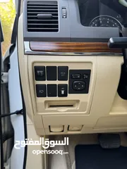  18 تويوتا لاند كروزر موديل 2016 وارد الشركة أعلى صنف بحالة الوكالة للبيع V8