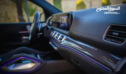  8 Mercedes  gle53amg