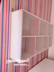  3 مكتبة حائط للبيع شبه جديدة