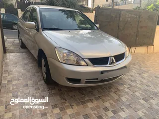  2 لانسر نظيف جدا لدواعي السفر lancer 1300