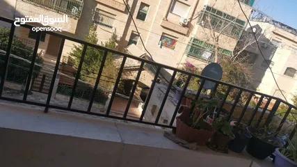  15 بيت طابق اول