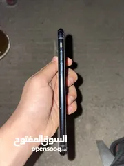  4 ايفون Xr مستعمل