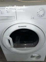  4 نشافة ملابس اريستون 8K