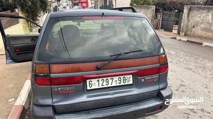  3 مستوبيشي سبيس واجن سيارة عملية