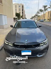  1 بي ام 320i بحاله ممتازه جدا