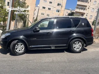  3 سيارة حيب ريكستون سانج يونج 2014