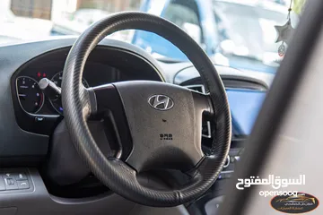  12 Hyundai Grand Starex H1 2018