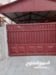  1 شقه طابق أول فني للايجار في حي القصيله جنوب مجمع الاغوار الجديد مسافه 200م تقريبا