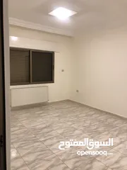  10 شقه سوبر ديلوكس البيع في ضاحيه الرشيد طابق اول  ثلاث بلكونات بسعر مغري