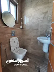  9 روف حصري فاخر للبيع – بيتونيا  إطلالة تحبس الأنفاس