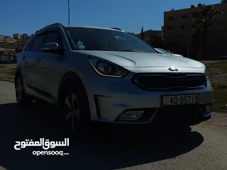  4 كيا نيرو 2018 وارد كوري