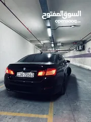  8 BMW 528i Black Edition 2015
