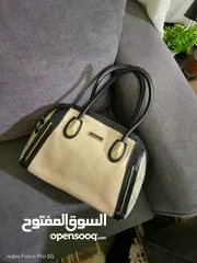  12 عروووض عرووووض تشكيلة واسعة على مجموعة حقائق ماركات اصلية ### 5 دنانير #### فقط سعر الشنته