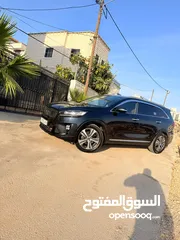  9 Kia SORENTO